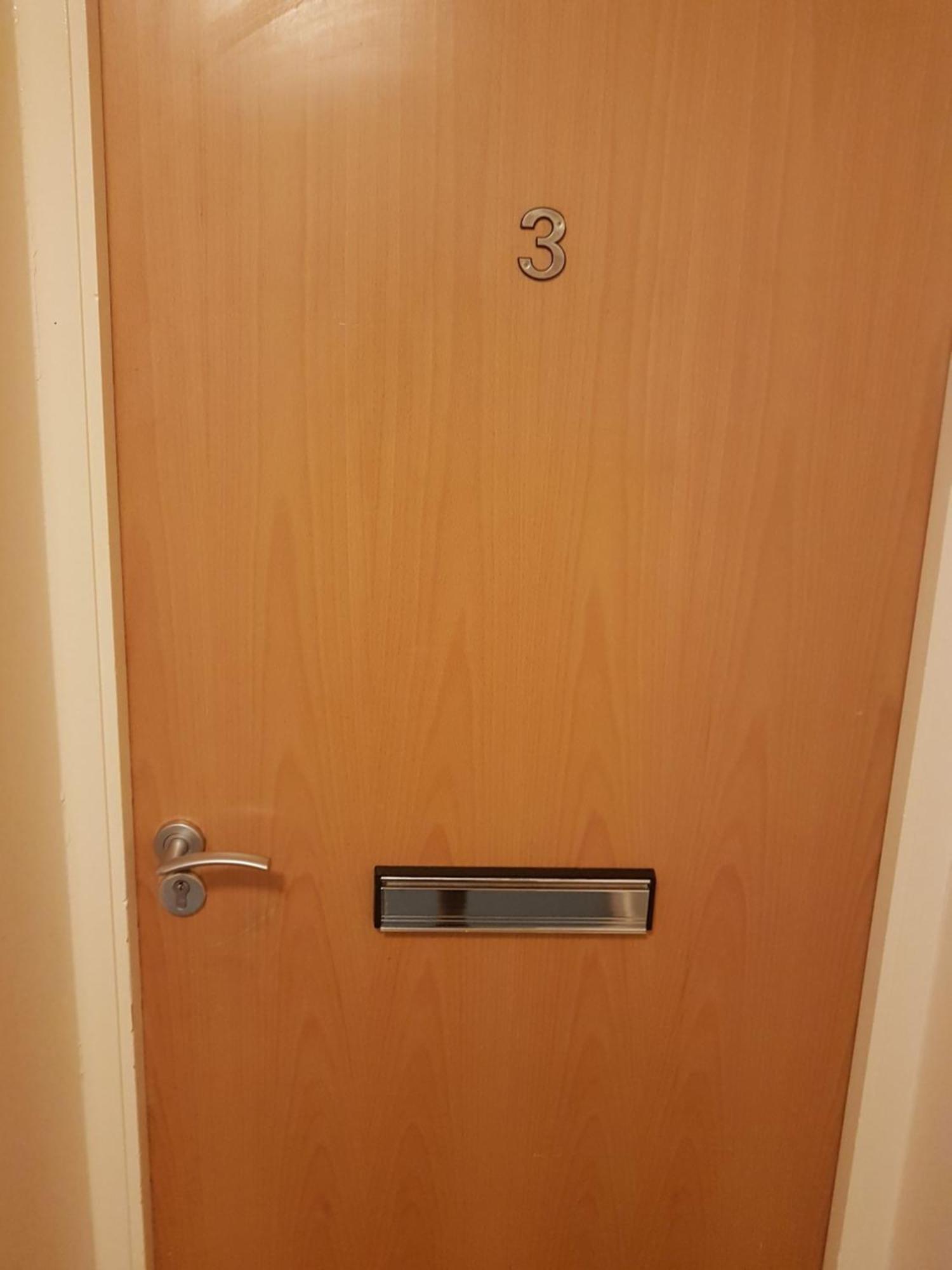 Langley Apartment City Centre Secure Parking 2 Min Walk, Public Transport 1 Min Walk, Great Location Quiet Side Street 2 Bedroom, 2 Bathroom Inverness Luaran gambar